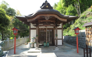 Himeji Senbabetsu-in Hontoku-ji Temple
