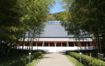 Kameyama Hontoku-ji Temple
